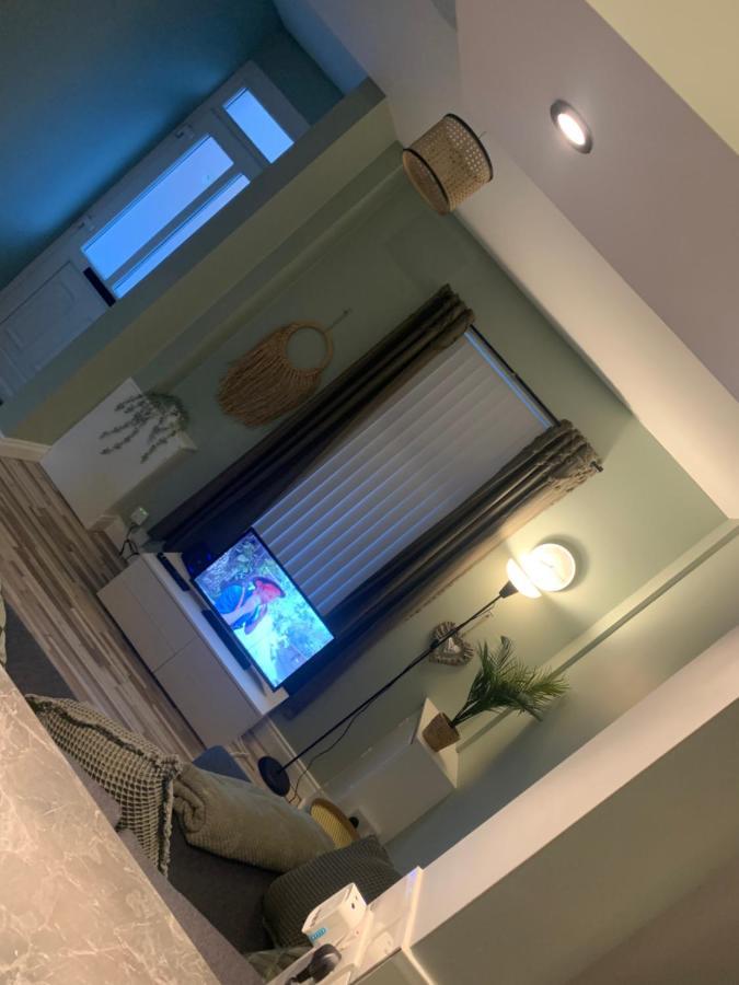 2 Bedroom Cheerful House Close To City Center Belfast Kültér fotó