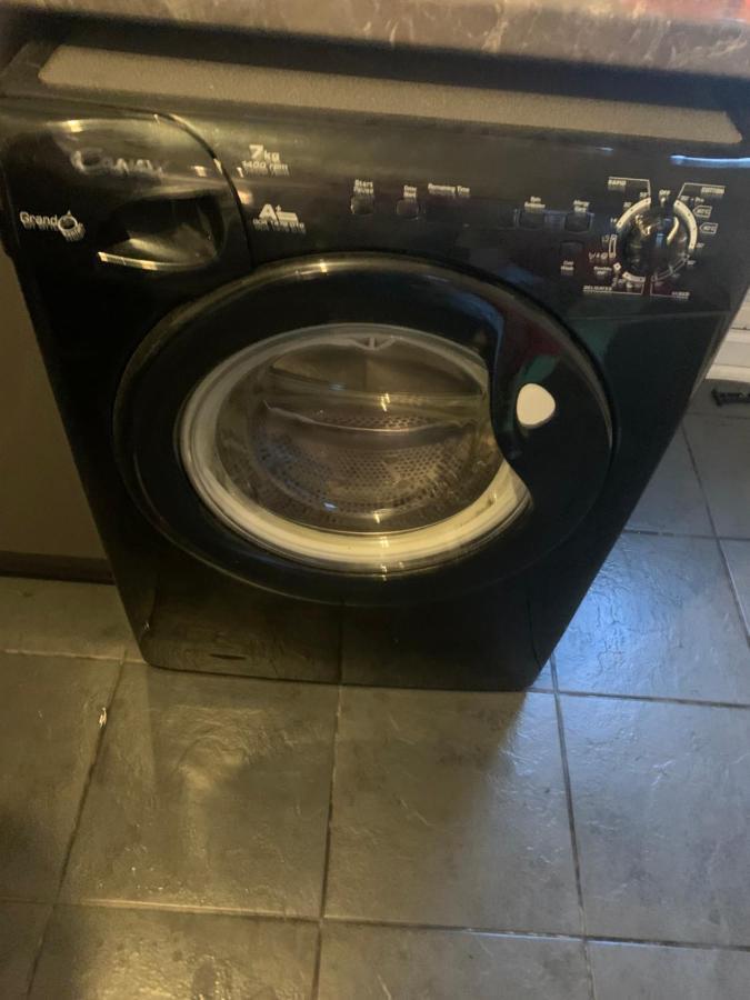 2 Bedroom Cheerful House Close To City Center Belfast Kültér fotó